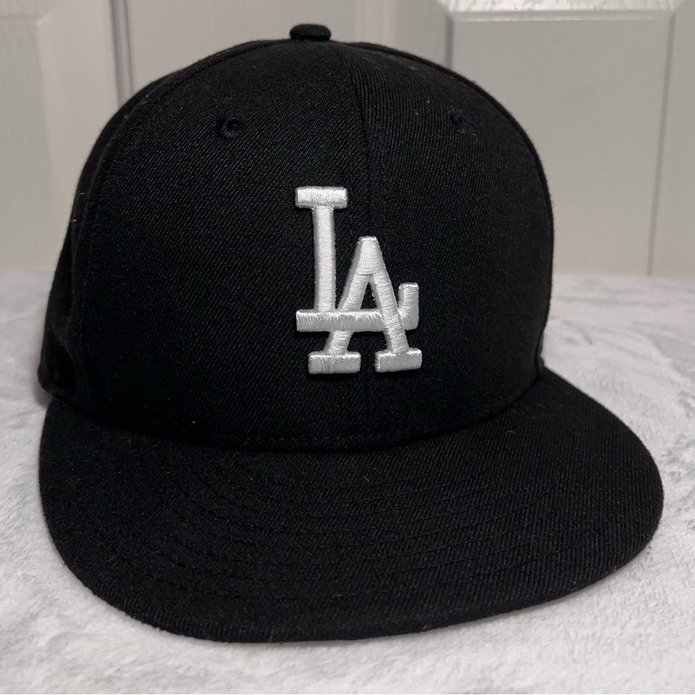 New Era LA Dodgers Baseball Fitted Hat (Used), Size 7 3/8
